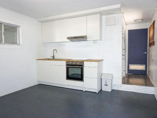 Studio in the Heart of Town