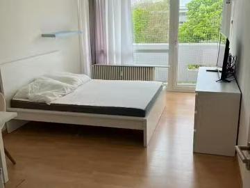 Studio in Zieblandstraße, Maxvorstadt