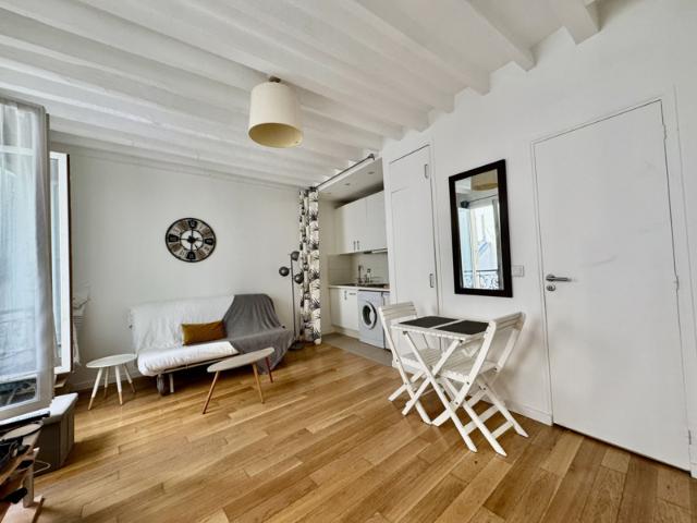 Studio indépendant au cœur de Saint Germain des Près