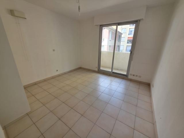 STUDIO IDEAL INVESTISSEUR GARE DU SUD