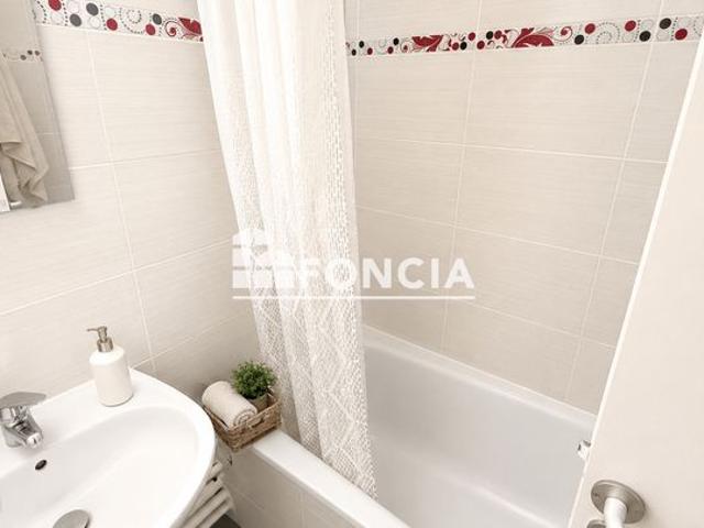 Studio ideal pour investisseurs, proche du campus beaulieu, avec forte demande locative