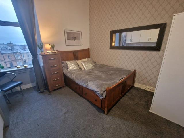 Studio on Millbrae Rd,500M Queens Pk,inc All Bills