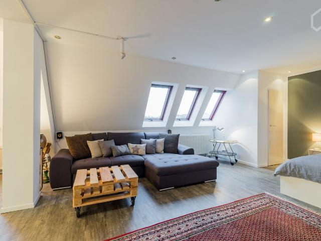 Studio Loft in city centre only 5 minutes away from Kurfürstendamm KaDeWe, Berlin Amsterdam Apartments for Rent