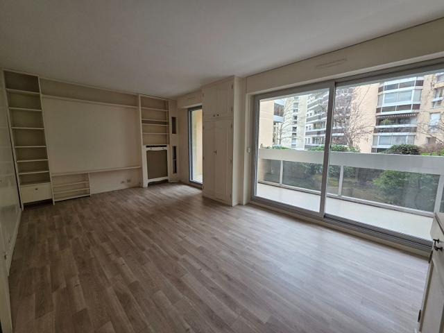 STUDIO LE CHESNAY 28.85 m2