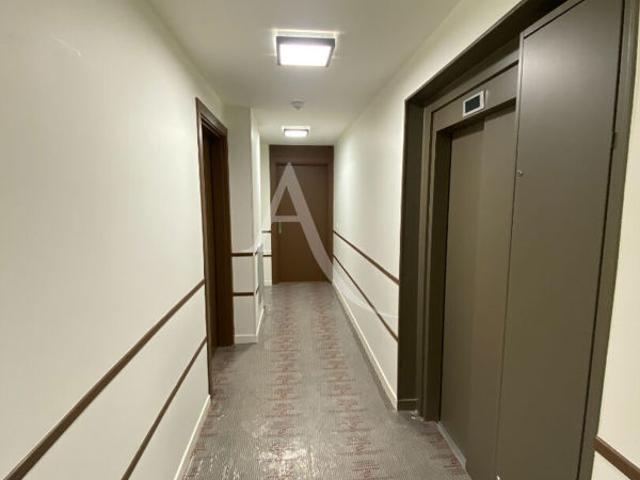 STUDIO LE BLANC MESNIL 33.95 m2 habitables 38.07m2 surface totale