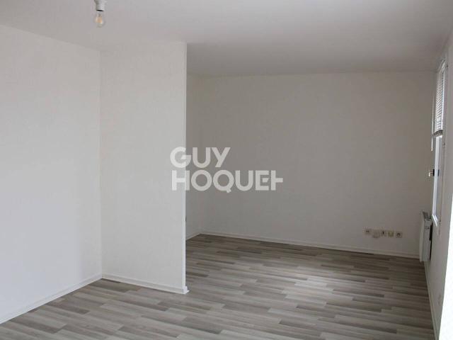 STUDIO LE PERRAY EN YVELINES