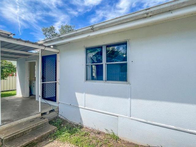 Studio Living close to CBD