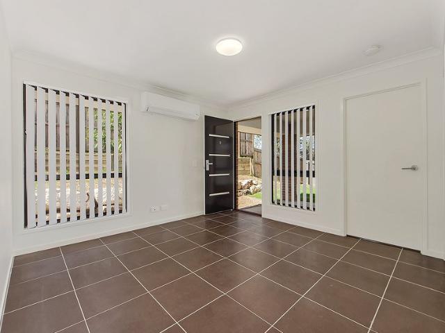 STUDIO LIVING WITH STYLE & LUXURY