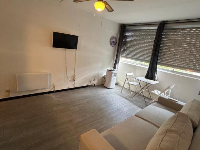 Studio lumineux à louer à Balaruc les Bains