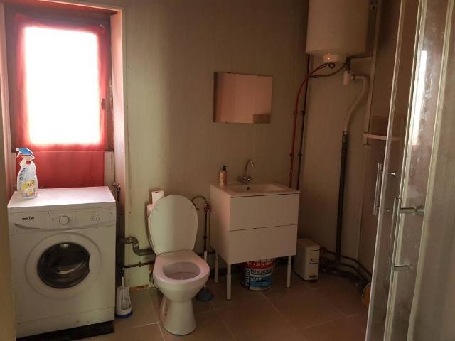 Studio lumineux à louer à Louvres, 1 pièce, situé au 1er étage