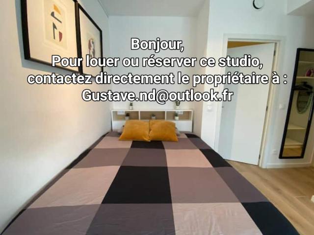 Studio lumineux à louer à Paris 15ème, 1 pièce, 24m², étage 1