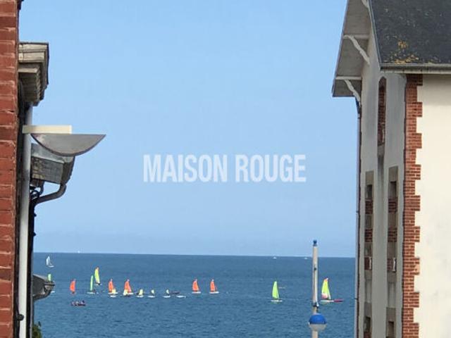 Au coeur du VAL ANDRE, studio avec balcon et vue mer