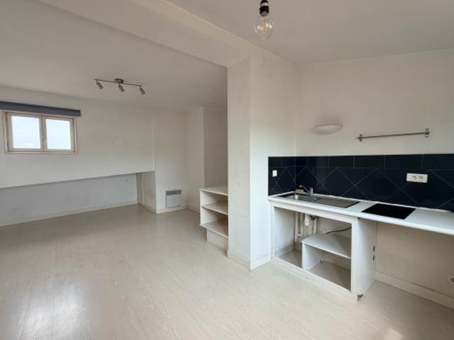 Studio lumineux Quartier jardin Public