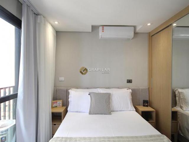 Studio mobiliado no Água Verde