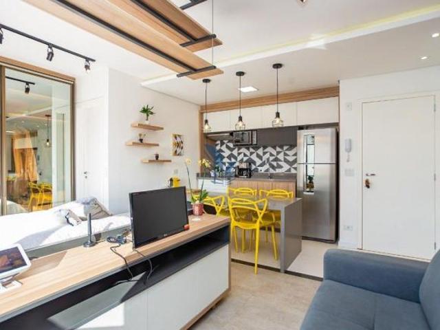 Studio mobiliado à venda no Centro de Curitiba | Life Space | Em frente ao Shopping Estação
