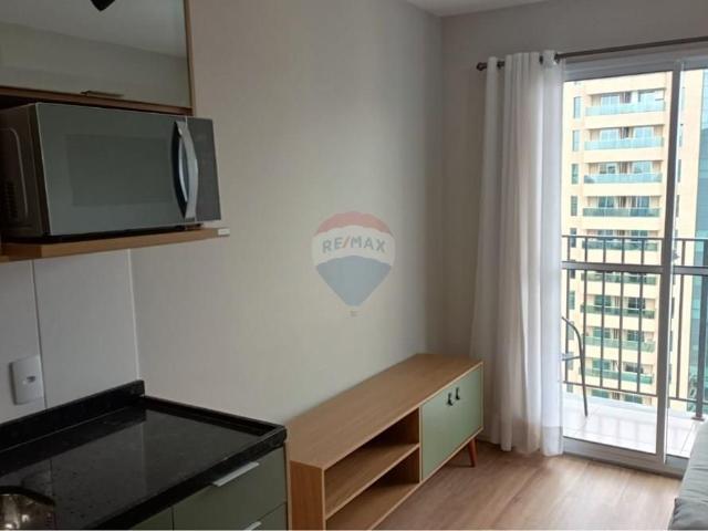 Studio Mobiliado e Moderno no Brooklin: Conforto e Lazer Completo a Passos do Metrô