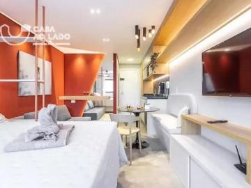 Studio mobiliado em condomínio clube completo no Centro de Curitiba