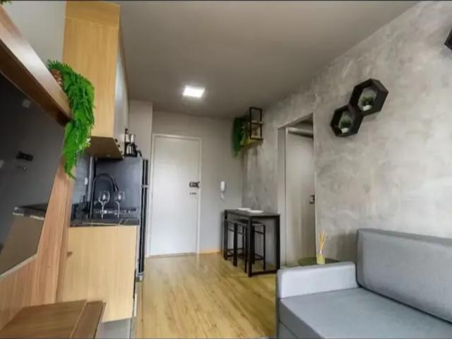 Studio Mobiliado 28mts Impecável com ar condicionado, sala sacada Próx Metro Vila Madalena