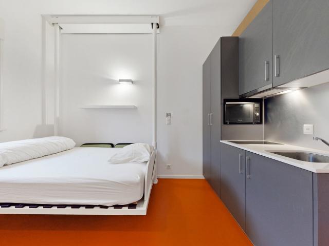 Studio moderne idéal pour étudiant Bon TL CHF 300.00 offert !