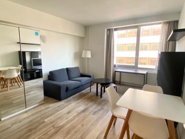 studio moderne meublé