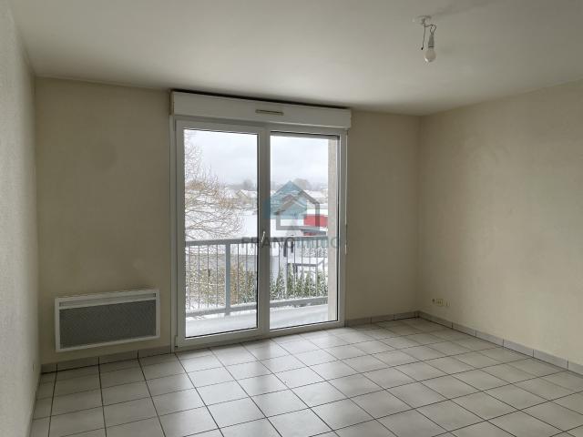 STUDIO MAICHE avec BALCON et PARKING COUVERT