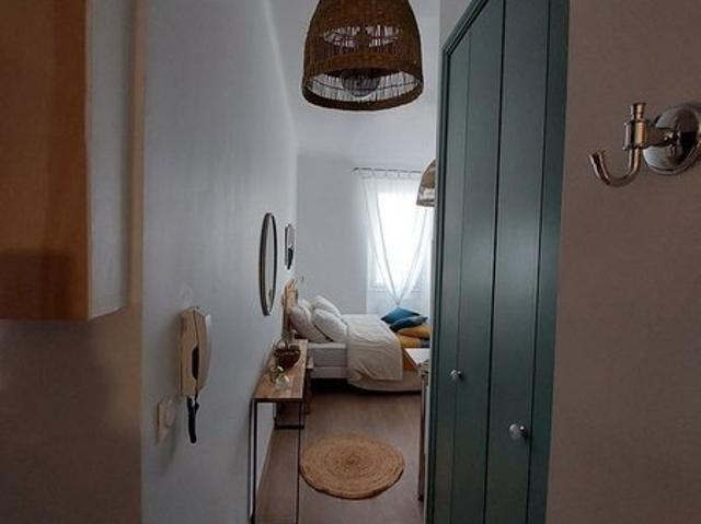 Studio Marseille 13007