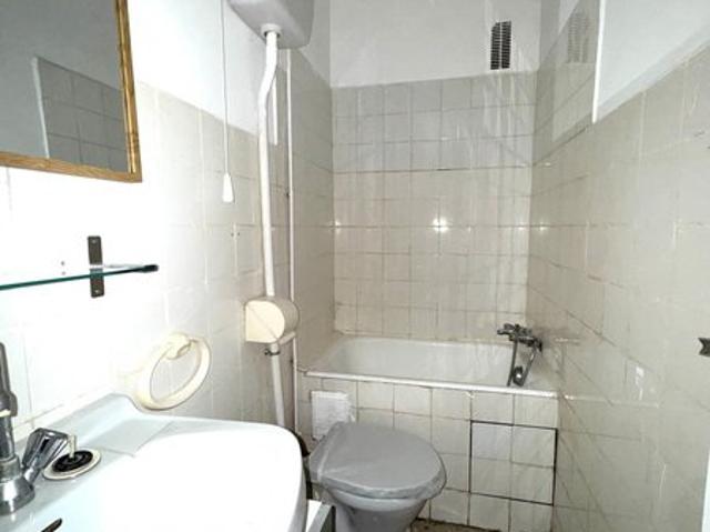 Studio Marseille 13001