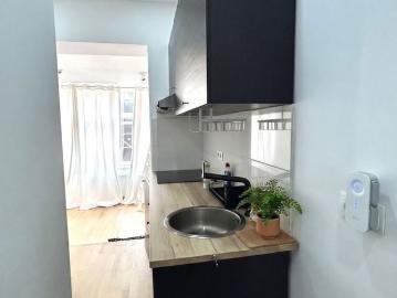 Studio met slaaphoek te huur in Leuven voor € 750 met 1 slaapkamer