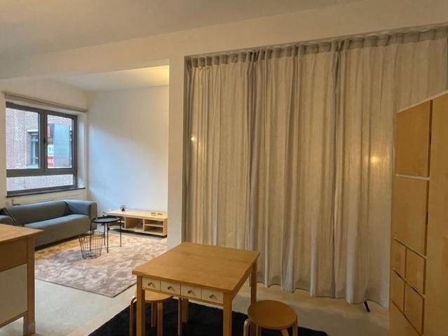 Studio met slaaphoek te huur in Leuven voor € 780 met 1 slaapkamer