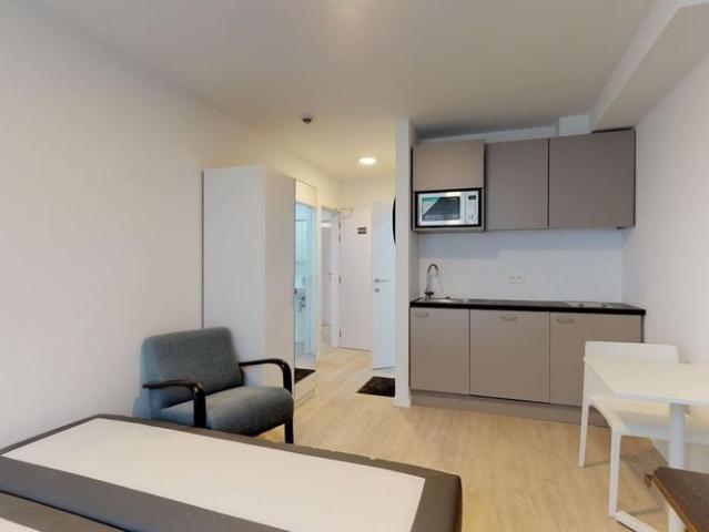 Studio met slaaphoek te huur in Leuven voor € 720 met 1 slaapkamer