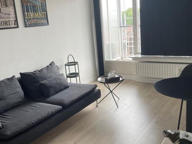 Studio met slaaphoek te huur in Leuven voor € 950 met 1 slaapkamer