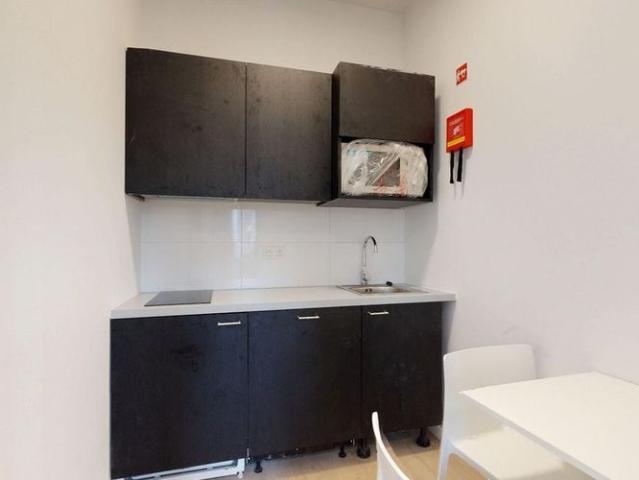 Studio met slaaphoek te huur in Leuven voor € 970 met 1 slaapkamer