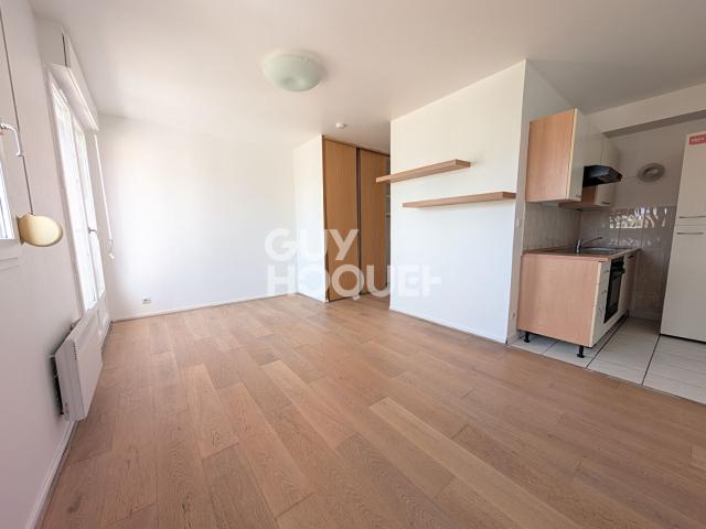 STUDIO LOCATION NUE MARLY GARE