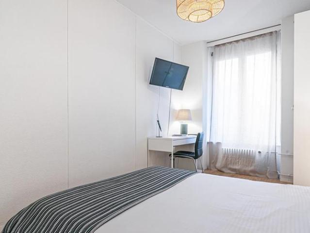 Studio meublé moderne proche de la gare de Lausanne – Rue du Simplon 10 !