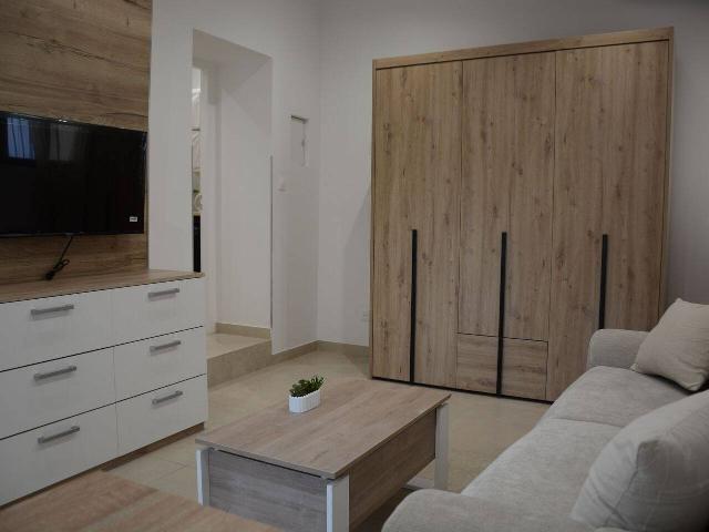 Studio meublé neuf 26m² centre de Peypin