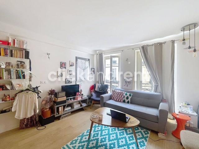 Studio meublé au cœur de Paris