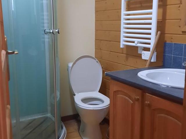 Studio meublé au centre du village