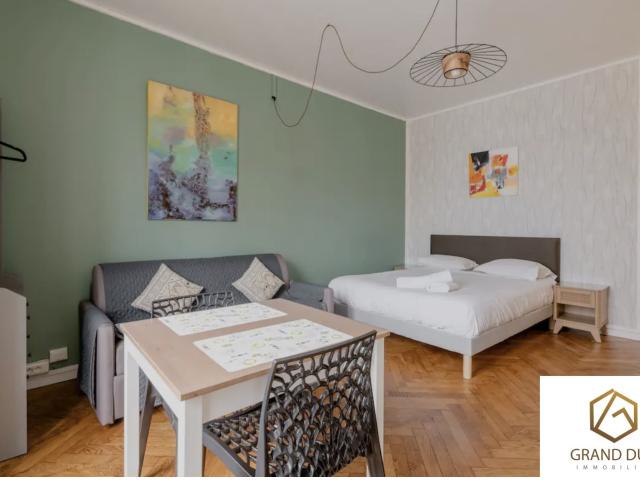 Studio meublé au coeur du quartier touristique du Panier, Vue Mer, Marseille 2em