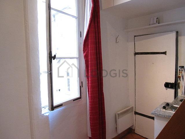 Studio meublé avec concierge Rue du Bac Paris 7°