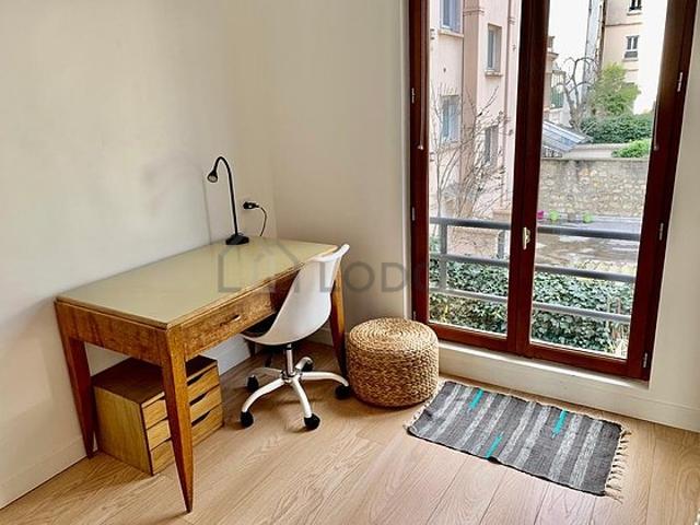 Studio meublé avec cave Saint Mandé 94160