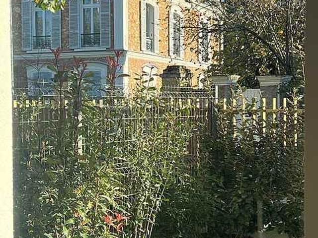 Studio meublé avec accès handicapé, terrasse et jardin Meudon 92190