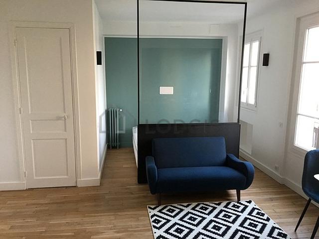 Studio meublé avec ascenseur Montmartre Paris 18°
