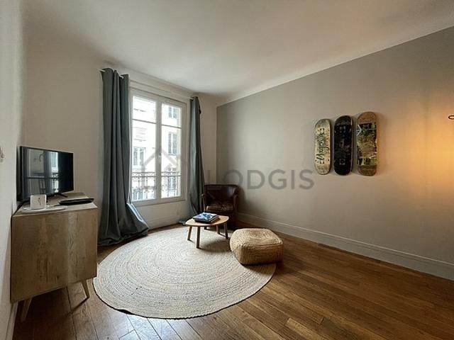 Studio meublé avec ascenseur Nation Paris 11°