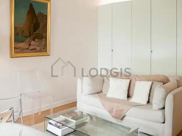 Studio meublé avec ascenseur, concierge et local à vélos Neuilly Sur Seine 92200