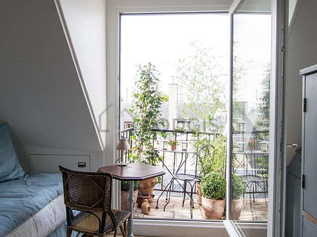 Studio meublé avec ascenseur, concierge et local à vélos Saint Germain des Prés Paris 6°