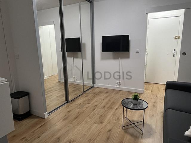 Studio meublé avec ascenseur Courbevoie 92400