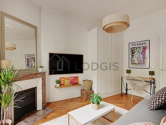 Studio meublé avec ascenseur et concierge Ternes Paris 17°