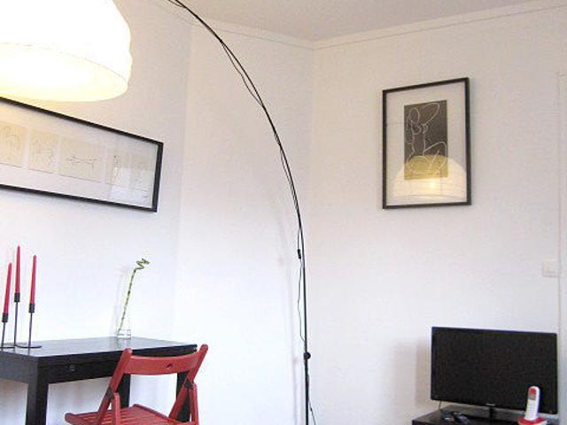 Studio meublé avec ascenseur et concierge Auteuil Paris 16°