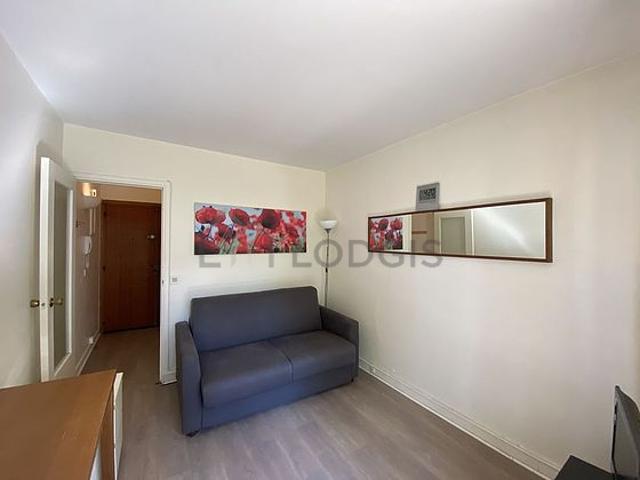 Studio meublé avec ascenseur et concierge Bastille Paris 11°
