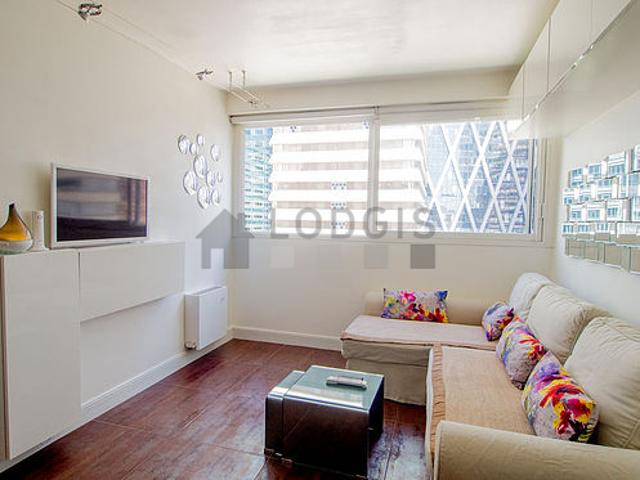 Studio meublé avec ascenseur et concierge Courbevoie 92400